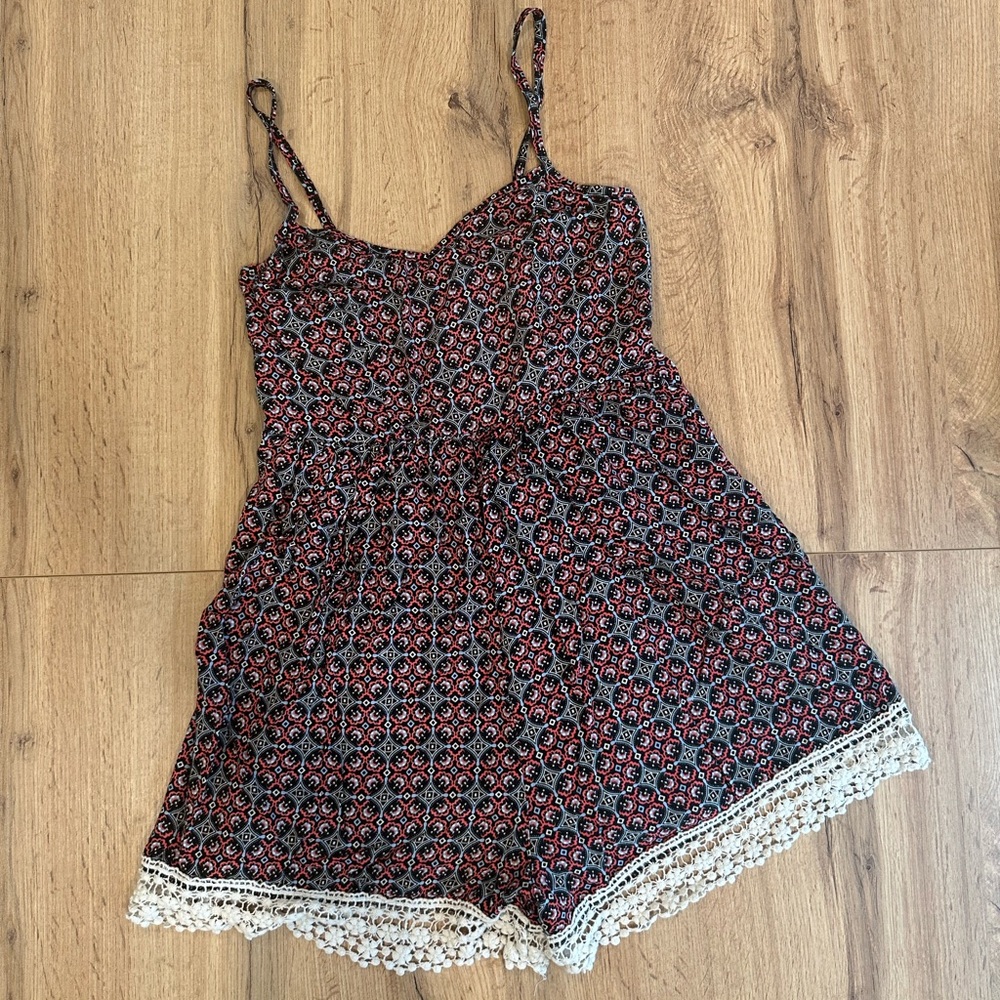 Abercrombie & Fitch spaghetti strap Patterned romper